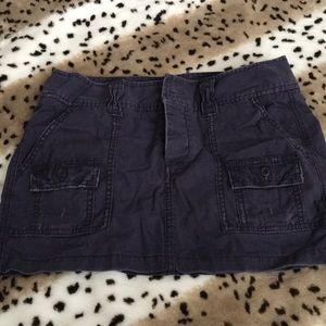 American eagle Navy skirt size 6